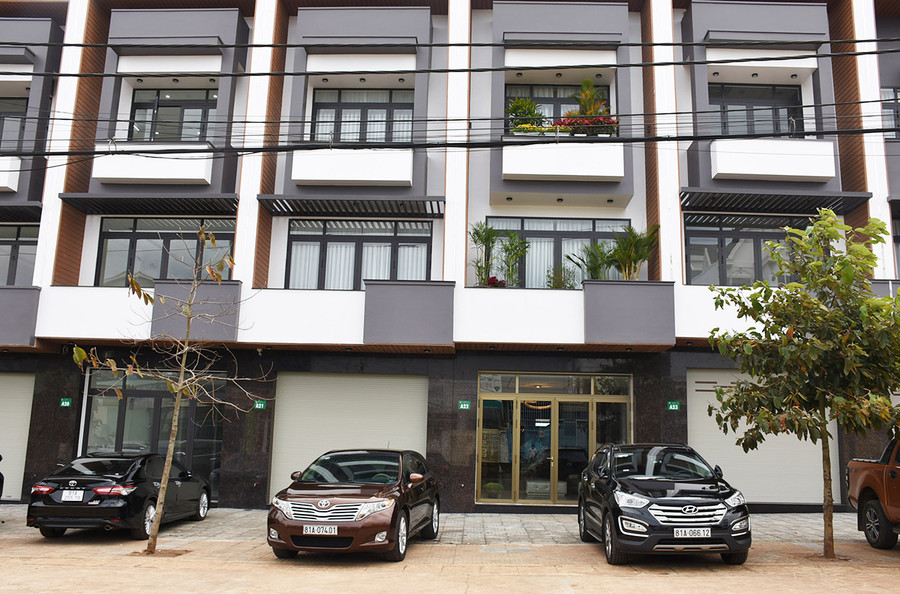  Dãy nhà mẫu Shophouse. Ảnh: Hà Phương