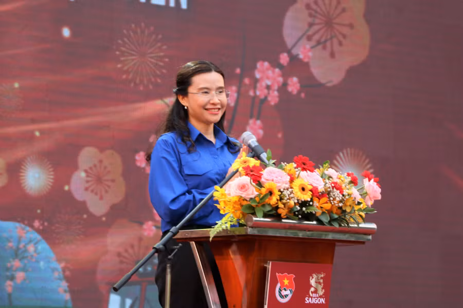 Bí thư T.Ư Đoàn, Chủ tịch Hội đồng Đội T.Ư Nguyễn Phạm Duy Trang phát biểu tại chương trình “Tết chung một nhà” năm 2022. Ảnh: Lê Thanh