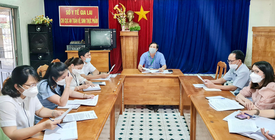Quang cảnh cuộc họp chiều 17-1. Ảnh: Như Nguyện  Quang cảnh cuộc họp chiều 17-1. Ảnh: Như Nguyện