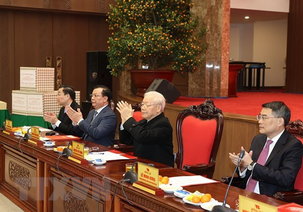 Tổng Bí thư Nguyễn Phú Trọng thăm và chúc Tết Đảng bộ, chính quyền và nhân dân Thủ đô Hà Nội. (Ảnh: Trí Dũng/TTXVN)