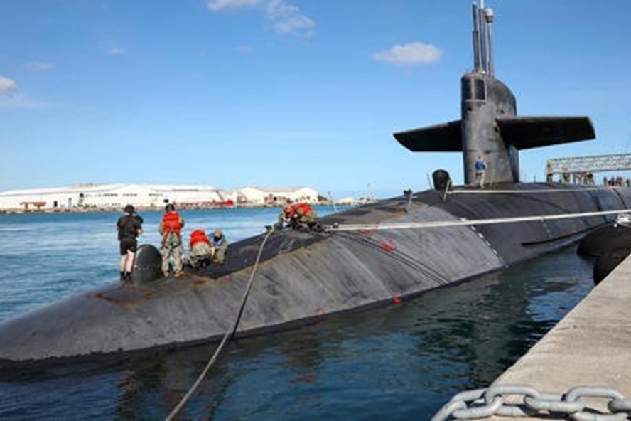 Tàu ngầm tên lửa đạn đạo của Hải quân Mỹ USS Nevada đã đến căn cứ hải quân Guam ngày 15.1. Ảnh: Hải quân Mỹ Tàu ngầm tên lửa đạn đạo của Hải quân Mỹ USS Nevada đã đến căn cứ hải quân Guam ngày 15.1. Ảnh: Hải quân Mỹ