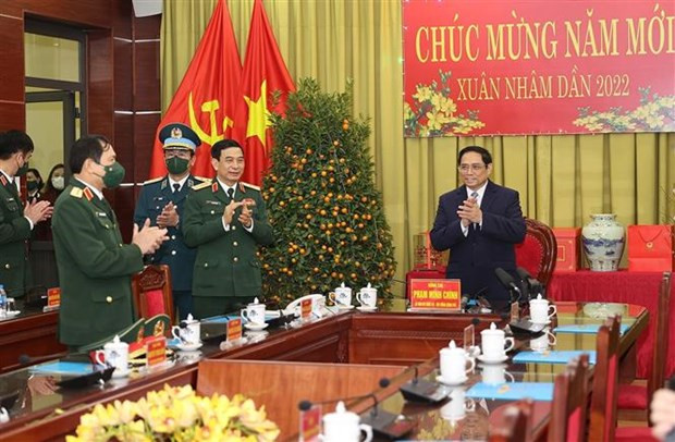 Thủ tướng Phạm Minh Chính đến thăm cán bộ, chiến sỹ Quân chủng Phòng không-Không quân. (Ảnh: Dương Giang/TTXVN) Thủ tướng Phạm Minh Chính đến thăm cán bộ, chiến sỹ Quân chủng Phòng không-Không quân. (Ảnh: Dương Giang/TTXVN)