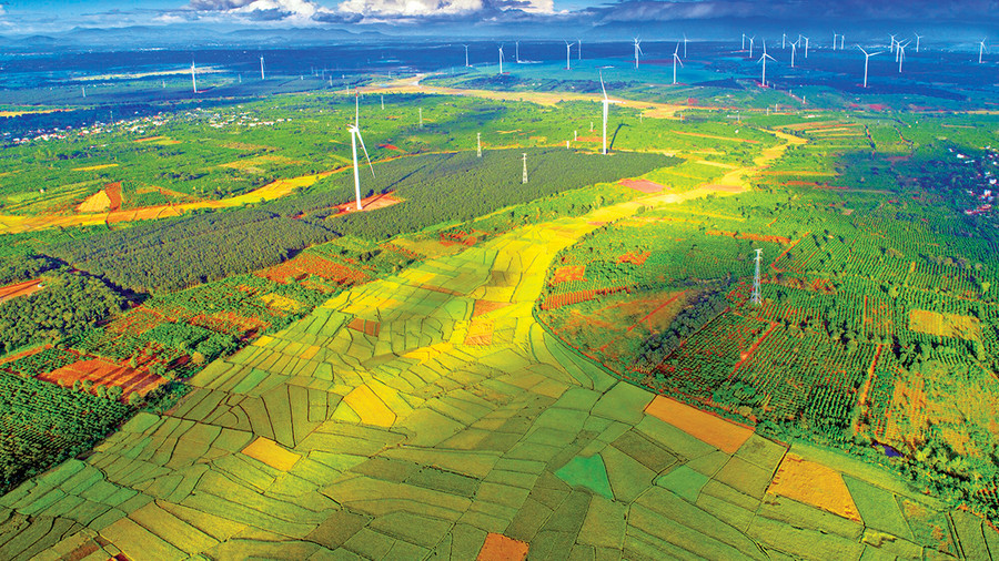 Gia Lai đã phát triển nguồn năng lượng tái tạo một cách nhanh, mạnh mẽ và đúng hướng. Ảnh: Hùng Hoa Lư Cánh đồng điện gió xã Ia Pết (huyện Đak Đoa). Ảnh: Hùng Hoa Lư