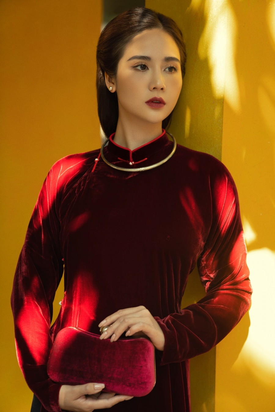 Huyền Lizzie vẫn giữ được vẻ trẻ trung và vóc dáng đáng ngưỡng mộ dù đã là 