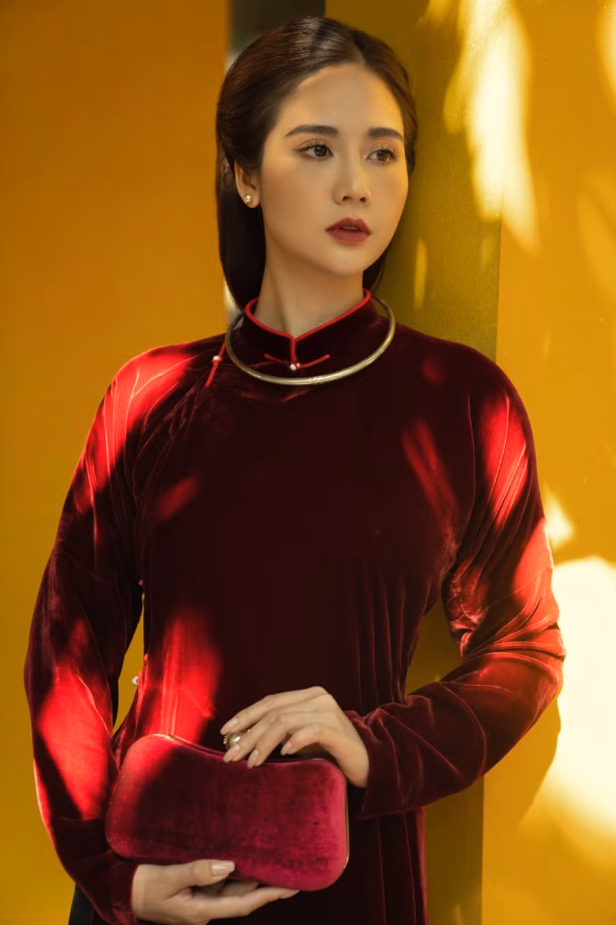 Huyền Lizzie vẫn giữ được vẻ trẻ trung và vóc dáng đáng ngưỡng mộ dù đã là 