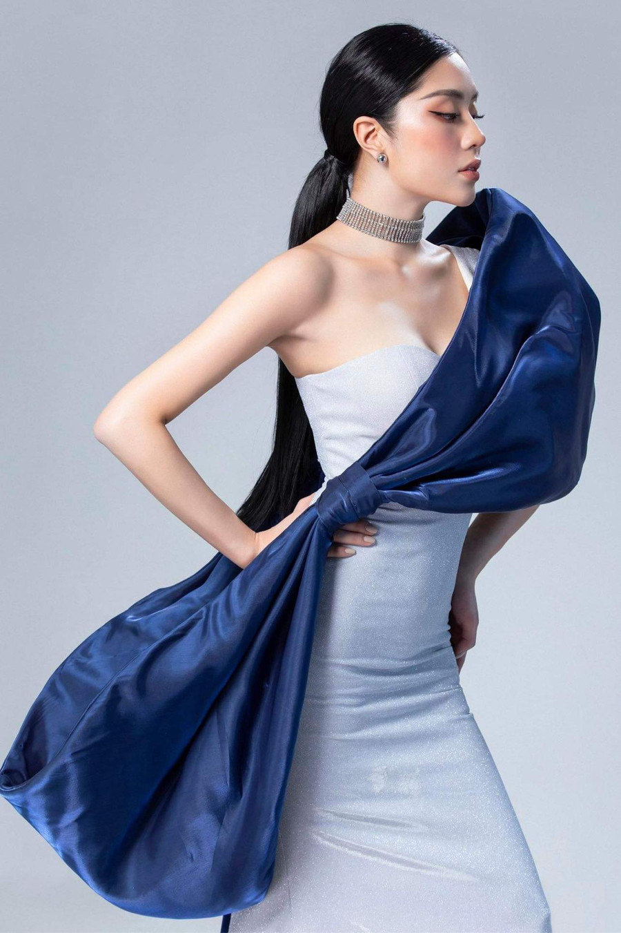 Sau khi bước ra từ cuộc thi Vietnam Beauty International Pageant 2018, chân dài gốc Quảng Ninh thừa nhận cuộc sống của bản thân có sự thay đổi khá nhiều. Chính vì thế, cô luôn chú ý giữ gìn hình ảnh cũng như chủ động tránh xa những chuyện thị phi trong showbiz. Ảnh: Lê Thiện Viễn