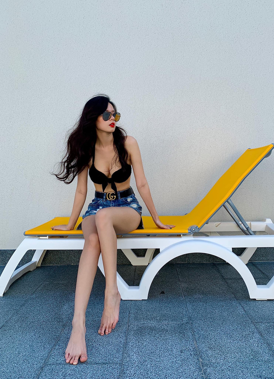 Người đẹp hài lòng với vóc dáng hiện tại của mình. Ảnh: FBNV