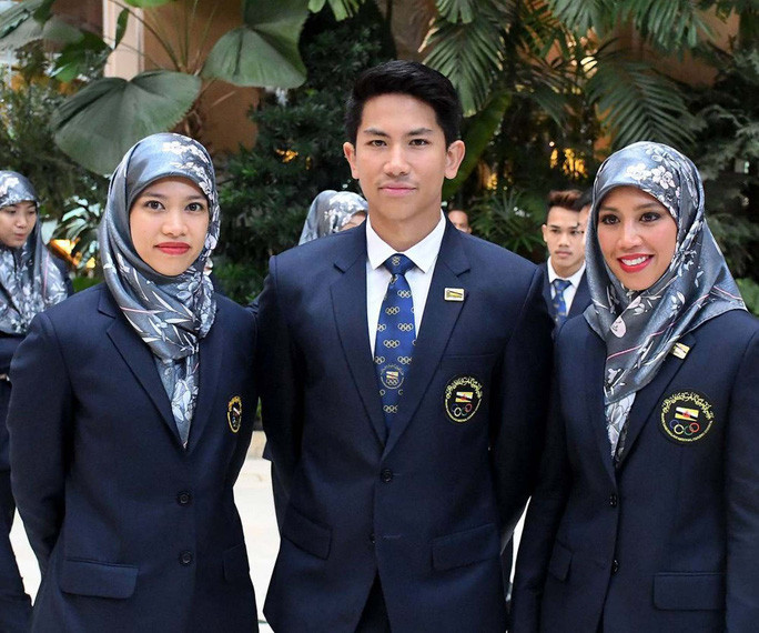 Công chúa Fadzilah và những người anh chị em còn sống. Ảnh: Instagram