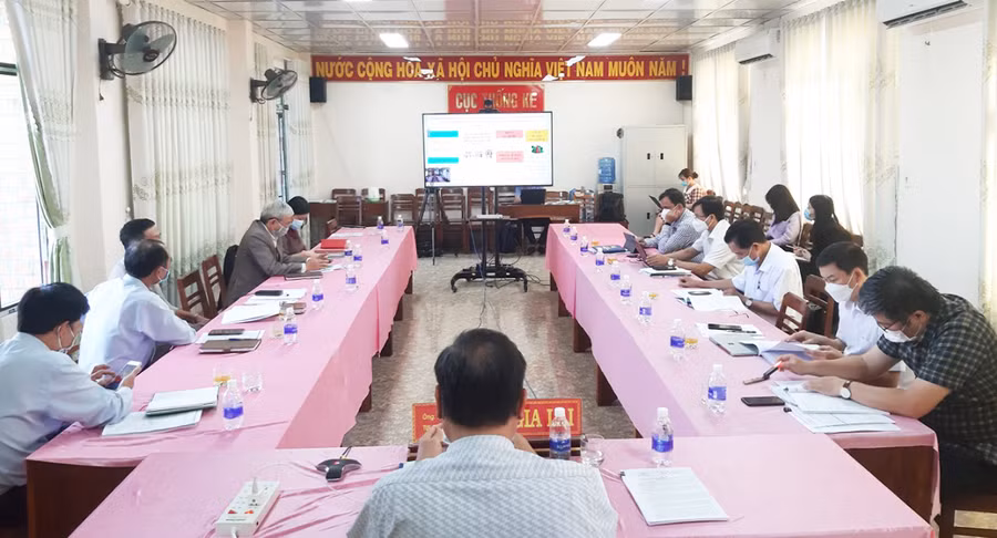  Quang cảnh hội nghị công bố kết quả sơ bộ Tổng điều tra kinh tế và điều tra cơ sở hành chính năm 2021. Ảnh: Minh Nguyễn