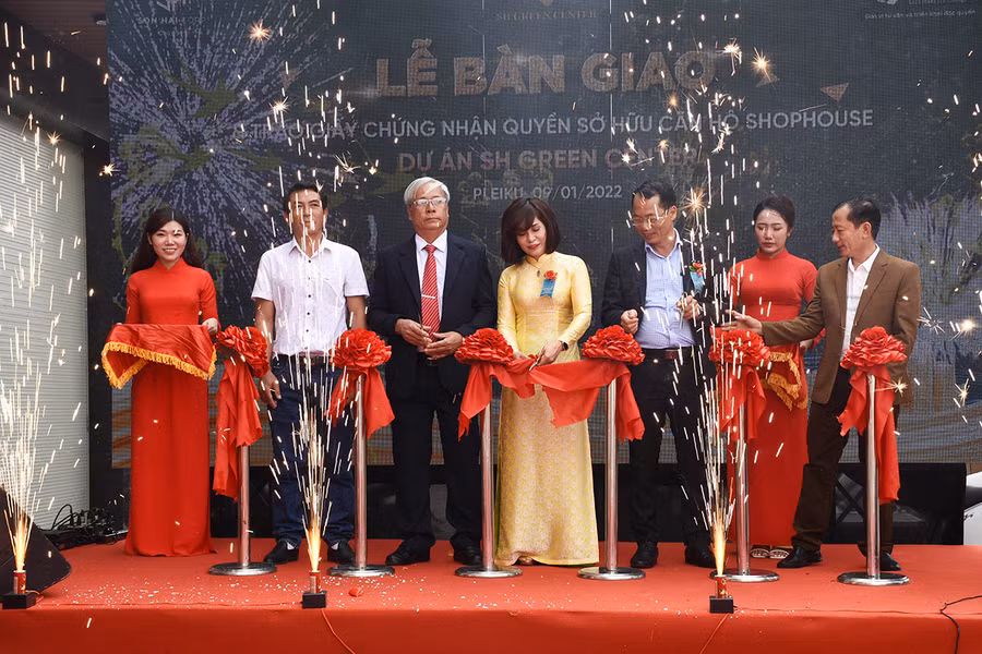 Lễ cắt băng khánh thành. Ảnh: Hà Phương