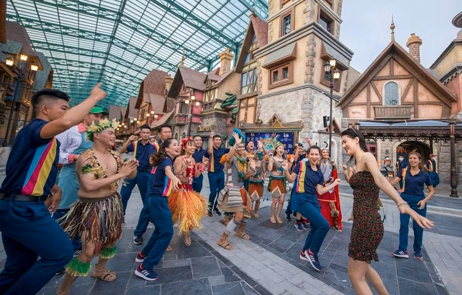 Rất đông khách du lịch đã lên kế hoạch xê dịch xuyên Tết. Ảnh minh họa: CTV/Vietnam+