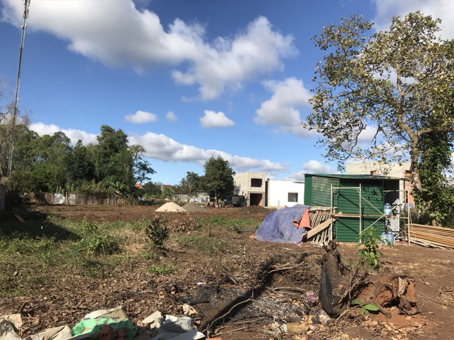  Cơn sốt đất ở TP.Buôn Ma Thuột vẫn chưa có dấu hiệu hạ nhiệt. Ảnh: Bảo Trung