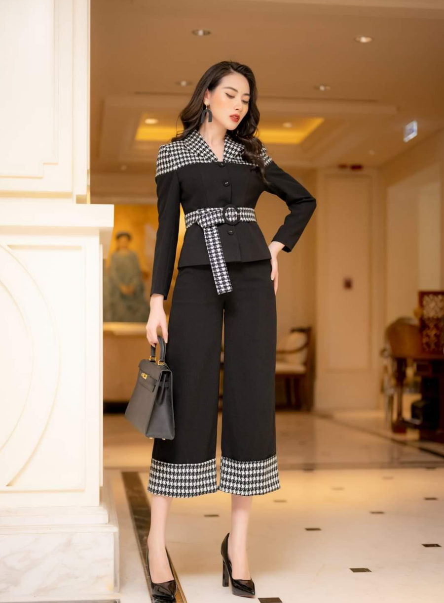 Quần culottes mix cùng áo vest ngắn đã mang lại nhiều nét khác biệt và thú vị cho phong cách của phái đẹp nơi công sở.