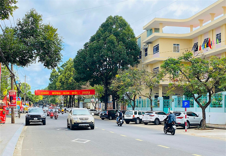 Gia Lai tăng cường các biện pháp đảm bảo đón Tết Nguyên đán Nhâm Dần 2022 vui tươi, lành mạnh, an toàn, tiết kiệm. Ảnh: Mộc Trà Tăng cường các biện pháp đảm bảo đón Tết Nguyên đán Nhâm Dần 2022 vui tươi, lành mạnh, an toàn, tiết kiệm. Ảnh: Mộc Trà