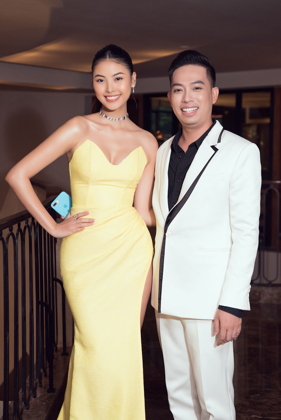  Chia sẻ về lần thử sức này, Đào Thị Hà bộc bạch: “Hà là người luôn muốn thử thách bản thân, vì vậy chỉ cần có cơ hội được làm những điều mới, Hà sẽ nỗ lực hết mình. Đối với Hà, chỉ cần mình muốn làm thì mọi thứ đều có thể bắt đầu được. Lần đầu thử sức với lĩnh vực mới, dù Hà có chút run nhưng nhờ các anh chị có kinh nghiệm chỉ dẫn nên Hà cũng được tiếp thêm sức mạnh. Giờ thì lại thích công việc này mất rồi”