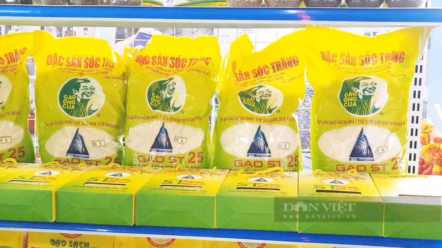 Gạo ST 25 ở Sóc Trăng. (Ảnh: Huỳnh Xây) Gạo ST 25 ở Sóc Trăng. (Ảnh: Huỳnh Xây)