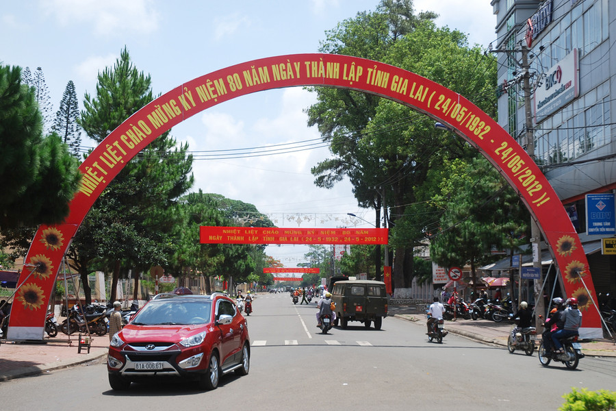 Gia Lai đón chào nhân kỷ niệm 80 năm thành lập tỉnh.