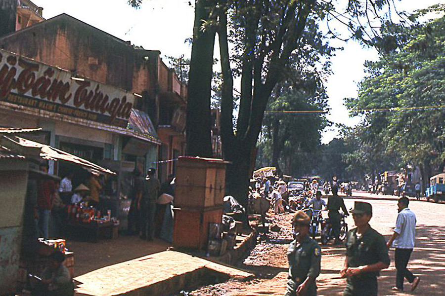 Quán ăn Mỹ Tâm Tựu Gia nay là quán cơm Mỹ Tâm trên đường Quang Trung.