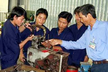 Năm 2011 đào tạo nghề cho khoảng 800.000 nông dân ảnh 1