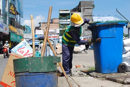 Đà Nẵng: 855 triệu đồng hỗ trợ Tết cho công nhân vệ sinh ảnh 1