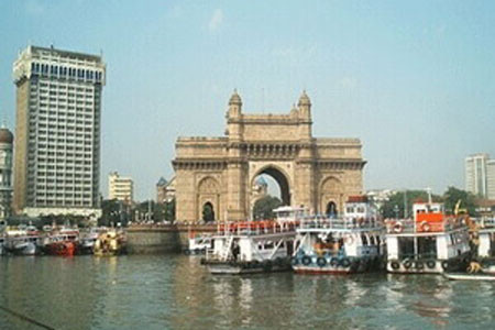 Việt Nam dự Hội nghị cấp cao khu vực Đông Bắc Ấn Độ ảnh 1 Một góc thành phố Mumbai.