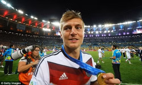 Toni Kross xác nhận gia nhập Real ngay sau trận chung kết với Argentina