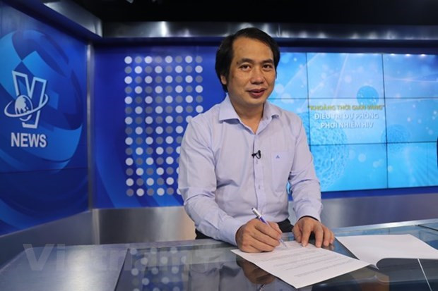 Bác sỹ Nguyễn Trung Cấp - Trưởng Khoa cấp cứu (Bệnh viện Bệnh Nhiệt đới Trung ương). (Ảnh: PV/Vietnam+)