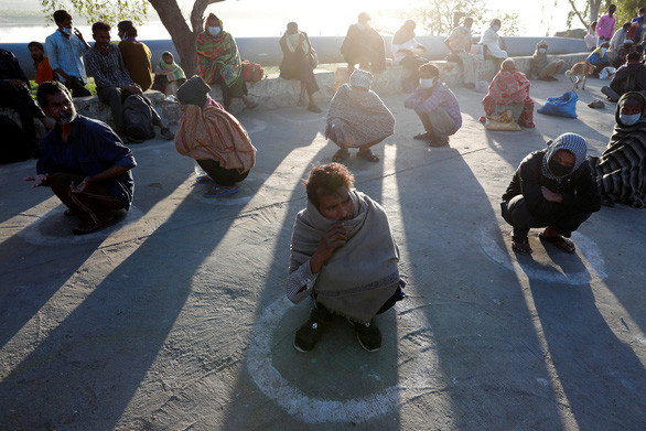 ADB: COVID-19 gây thiệt hại 4.000 tỉ USD ADB: COVID-19 gây thiệt hại 4.000 tỉ USD