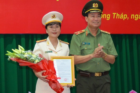 Thiếu tướng Lê Tấn Tới trong lần trao quyết định bổ nhiệm nhân sự