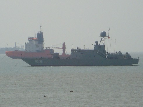 Hiện tại, chiếc 318 - sản phẩm duy nhất từ dự án đóng tàu lớp BPS-500 vẫn đang được phục vụ trong lực lượng Hải quân Việt Nam, đóng tại cảng nhà ở Quân cảng Cam Ranh, Khánh Hoà. Nguồn ảnh: BHQ. Hiện tại, chiếc 318 - sản phẩm duy nhất từ dự án đóng tàu lớp BPS-500 vẫn đang được phục vụ trong lực lượng Hải quân Việt Nam, đóng tại cảng nhà ở Quân cảng Cam Ranh, Khánh Hoà. Nguồn ảnh: BHQ.