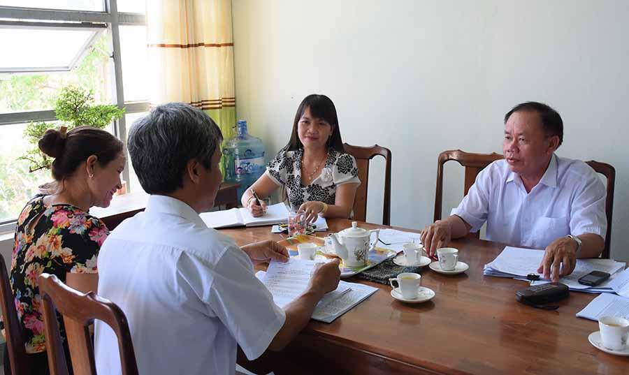 Ban Thường vụ Đảng ủy xã Ia Hiao (huyện Phú Thiện) họp chỉ đạo triển khai công tác chuẩn bị tổ chức Đại hội Đảng bộ xã nhiệm kỳ 2020-2025. Ảnh: N.S  Ban Thường vụ Đảng ủy xã Ia Hiao (huyện Phú Thiện) họp chỉ đạo triển khai công tác chuẩn bị tổ chức Đại hội Đảng bộ xã nhiệm kỳ 2020-2025. Ảnh: N.S