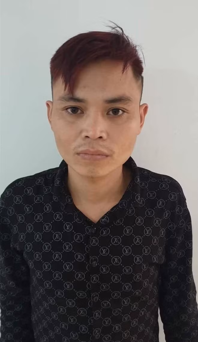 Đối tượng Lưu Văn Danh bị Công an quận Bắc Từ Liêm bắt giữ và khởi tố .