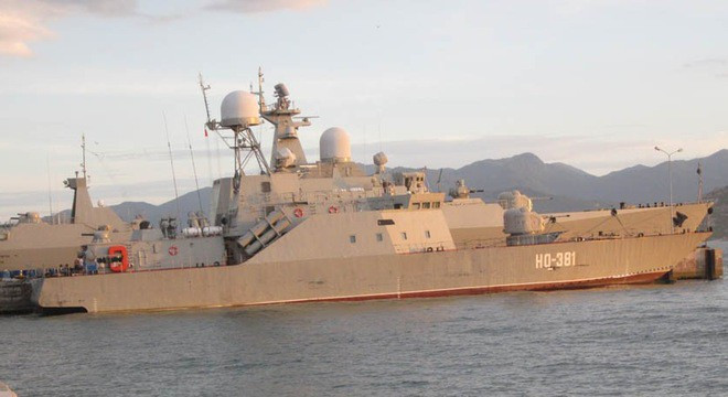 Mặc dù vậy, chúng ta chỉ đóng duy nhất một tàu loại này, hoàn toàn không có bất cứ thông tin gì về những chiếc tiếp theo hoặc phát triển tiếp lớp tàu BPS-500. Nguồn ảnh: BHQ. Mặc dù vậy, chúng ta chỉ đóng duy nhất một tàu loại này, hoàn toàn không có bất cứ thông tin gì về những chiếc tiếp theo hoặc phát triển tiếp lớp tàu BPS-500. Nguồn ảnh: BHQ.