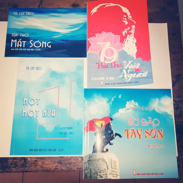  Tác phẩm đã xuất bản của tác giả Tạ Chí Tào. Ảnh: Đ.P