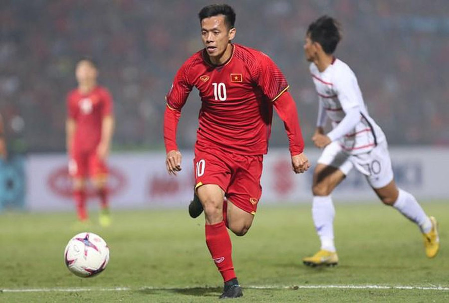  Văn Quyết đang là cầu thủ đáng xem nhất tại V.League.