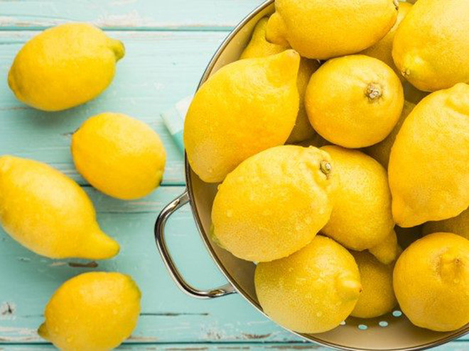 Uống nước chanh hằng ngày là một thói quen tốt, và theo các chuyên gia thì bạn chỉ cần uống 7 ngày đã có thể nhìn thấy sự khác biệt. Ảnh: Shuttestock Uống nước chanh hằng ngày là một thói quen tốt, và theo các chuyên gia thì bạn chỉ cần uống 7 ngày đã có thể nhìn thấy sự khác biệt. Ảnh: Shuttestock