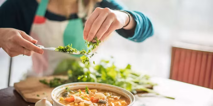 Ăn lành mạnh hơn hay đơn giản là giảm cân theo cách nào đó sẽ giúp bạn tránh được đột quỵ - ảnh minh họa từ Internet