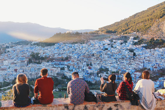 Ngắm thành phố màu xanh Chefchaouen buổi hoàng hôn