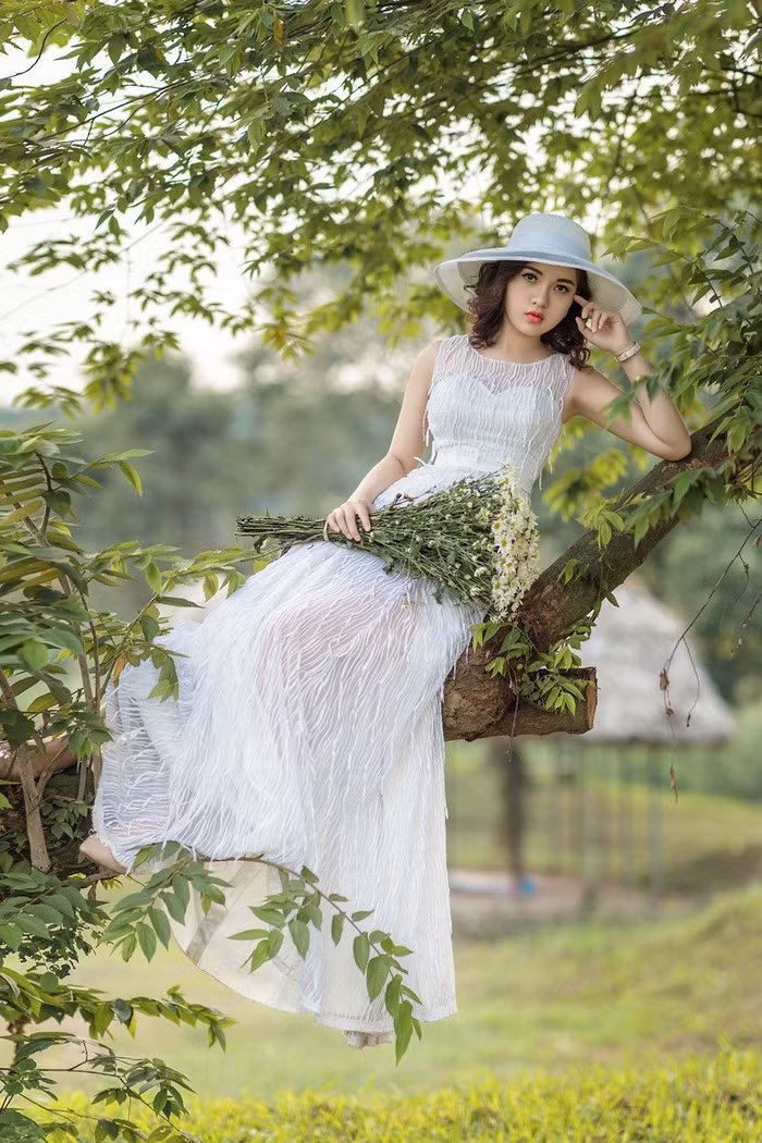 Nên ưu tiên những thiết kế đơn giản, trơn, đẹp và tinh tế. (Ảnh: Bùi Thiên Sơn/Vietnam+)