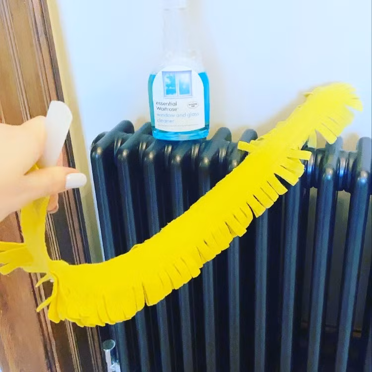 12. Những chiếc khăn đa năng linh hoạt như trên đây sẽ giúp bạn dễ dàng làm sạch những vị trí nhỏ nhất trong căn nhà của mình.