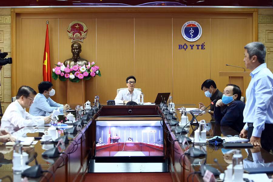  Cuộc họp sáng 20/4 của Ban Chỉ đạo quốc gia phòng, chống dịch bệnh COVID-19. Ảnh: VGP