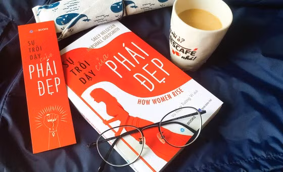 Cuốn sách cung cấp những nguyên tắc đòn bẩy giúp phái đẹp trỗi dậy để dẫn đầu.