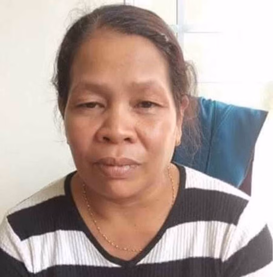 Bà Rơ Châm Glăh (vợ của đối tượng Rơ Châm Kut) trú tại làng Rơ Wai, xã Ia Khươl, huyện Chư Pah. Ảnh: Hà Phương