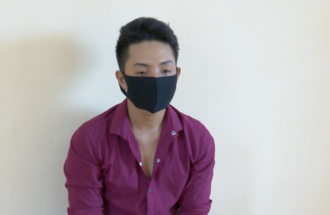 Nguyễn Thanh Sang tại cơ quan công an. ẢNH: ĐÔNG TÙNG