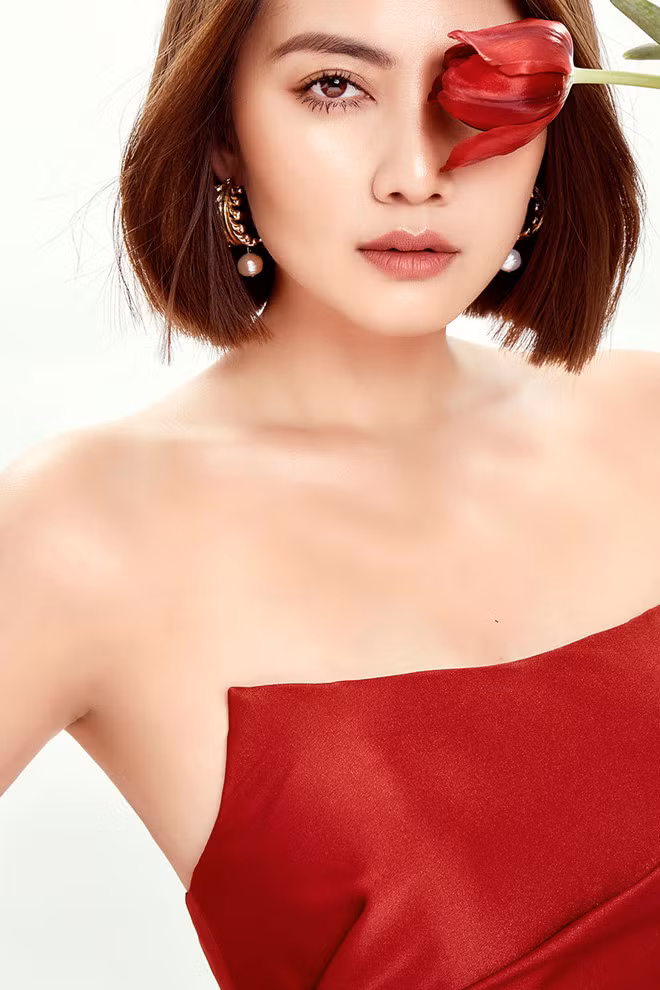 Ngay khi hết dịch và các hoạt động giải trí, văn hóa nghệ thuật được mở lại, Ngọc Lan sẽ tham gia dự án Lối rẽ trái muộn màng cùng NSƯT Hữu Châu, Hồng Đào, Trương Thanh Long, Trương Quỳnh Anh, Tú Vi…ẢNH: HOÀNG PHÚC