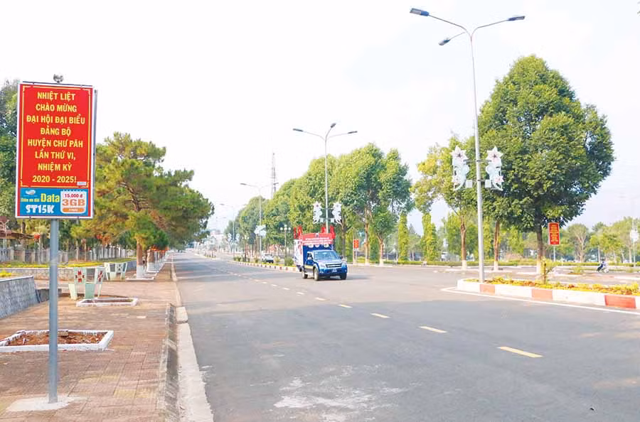 Huyện Chư Pah đang tích cực chuẩn bị cho đại hội Đảng bộ các cấp. Ảnh: Q.T Huyện Chư Pah đang tích cực chuẩn bị cho đại hội Đảng bộ các cấp. Ảnh: Q.T