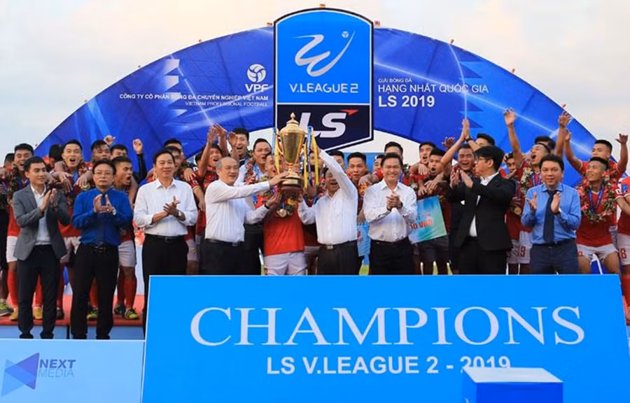 VFF quyết định tăng số đội tham dự giải hạng Nhất Quốc gia kể từ năm 2021. (Ảnh: VFF)