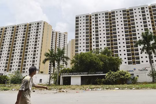 Một trong những cách thức mà doanh nghiệp bất động sản cần chú trọng xem xét là giảm giá nhà đất, để có thể tiếp tục tồn tại trong giai đoạn khó khăn vì dịch bệnh. Ảnh minh họa: V. Dũng