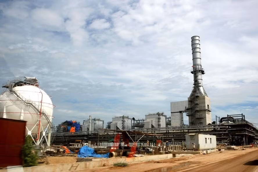 Một trong những lý do khiến PVN đề nghị cấm nhập khẩu xăng dầu là vì Nghi Sơn đang tồn kho lớn