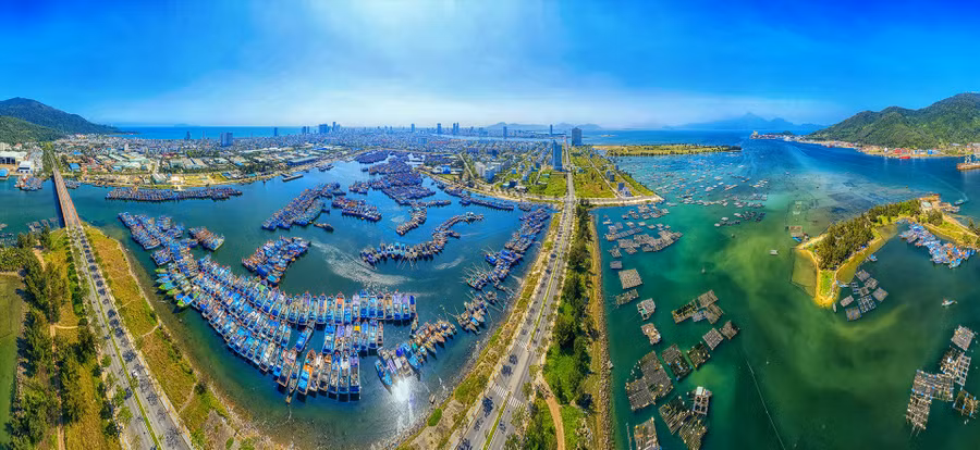 Âu thuyền Thọ Quang...